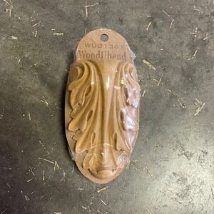 WoodUbend WUB1361 Acanthus Leaf Rosette Applique Unpainted Flexible‎ Moulding